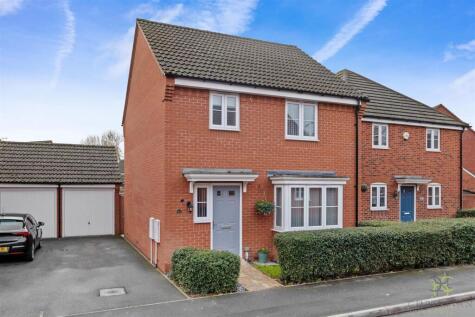 Robins Corner, Evesham