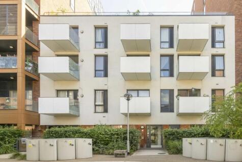 Barry Blandford Way, Bow