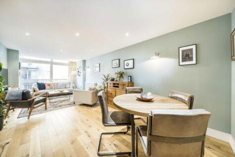 Cassilis Road, Canary Wharf