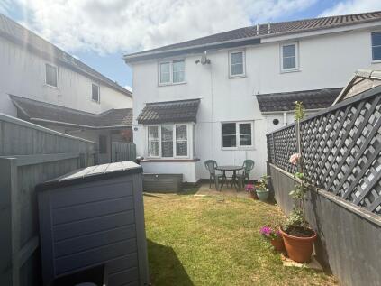 Furze Cap, Kingsteignton, TQ12