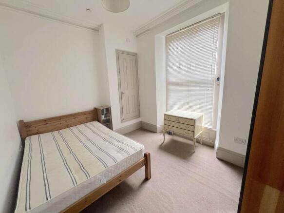 bedroom1