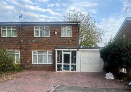 39 Summerhouse Lane, Harmondsworth, West Drayton, Middlesex, UB7 0AW