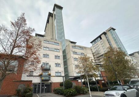54 Sark Tower, Erebus Drive, Greenwich, London, SE28 0GG