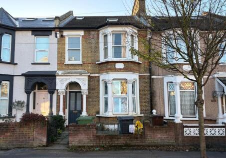 9A Shrubland Road, Walthamstow, London, E17 7QH