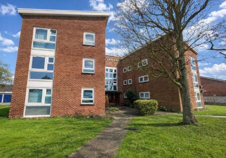 50 Orchard Close, Radlett, Hertfordshire, WD7 8DN