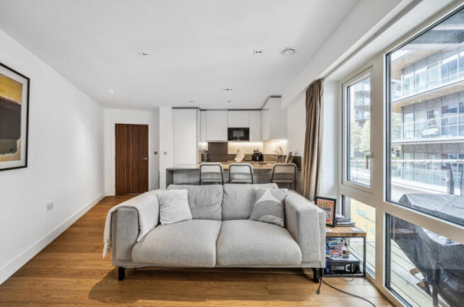 1320107-12-686eb9...