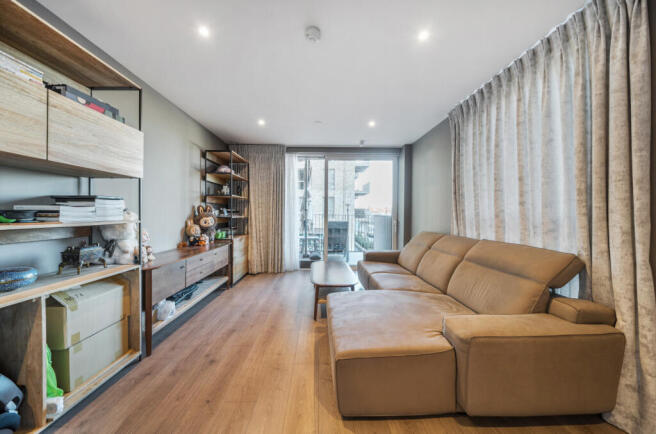 1384824-3-6926f19...