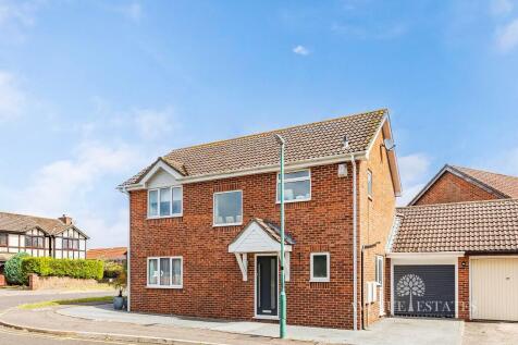 Lechlade Gardens, Bournemouth, Dorset, BH7