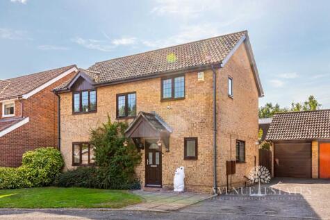 Lechlade Gardens, Bournemouth, Dorset, BH7