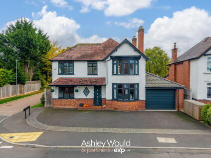 Brook Crescent, Hagley, Stourbridge, DY9 0QE