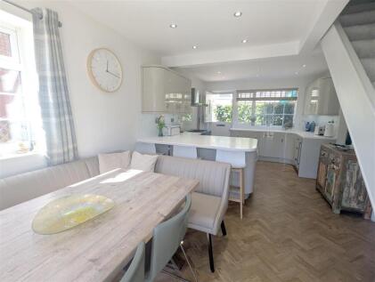 Coronation Terrace, Ripponden