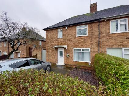 Fernwood Crescent, Wollaton, NG8