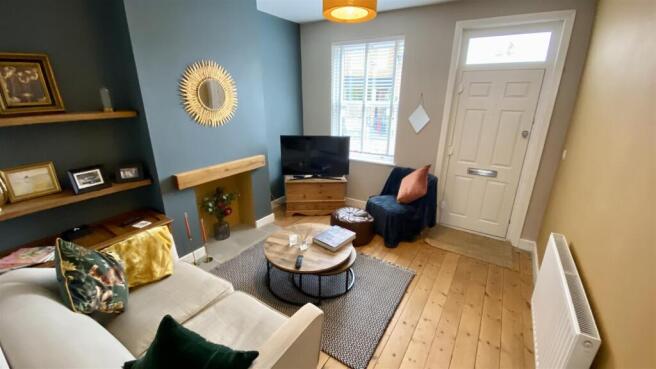 SITTING ROOM