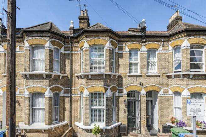 4 bedroom terraced house for sale in Oakley Place, Bermondsey, SE1