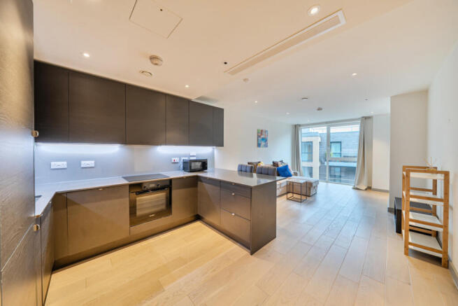 1405805-23-69778a...