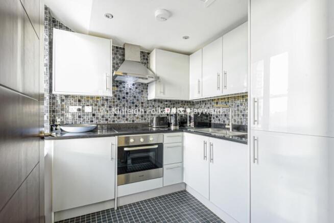 70aebe28-3343-4a17-8