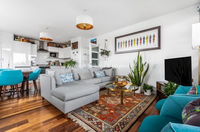 f7851f93-545a-4a31-8