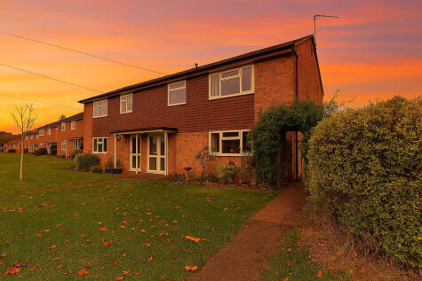 Forge Meads, Wittersham TN30 7PE