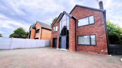 Crabtree Avenue, Altrincham, Greater Manchester, WA15