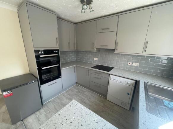 Kitchen 2