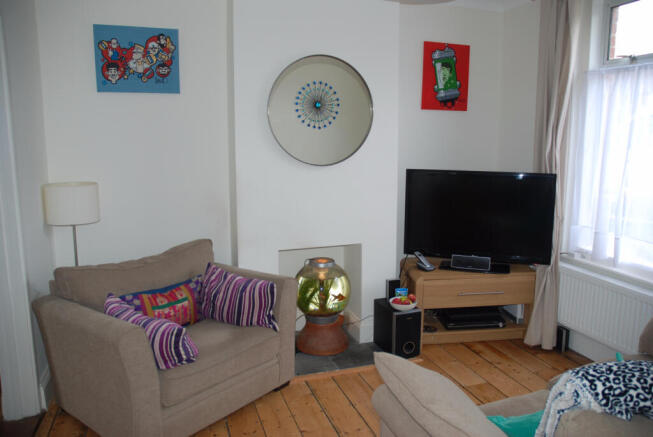 Photo 3