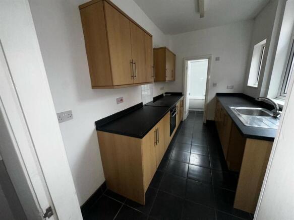 Kitchen.JPG