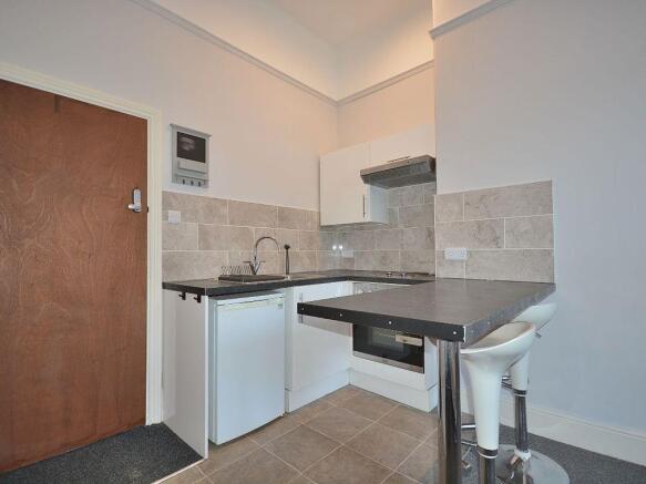 Studio 5 - kitchen area 1.jpg