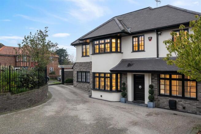 Winchmore Hill Road-No Watermark-18.jpg