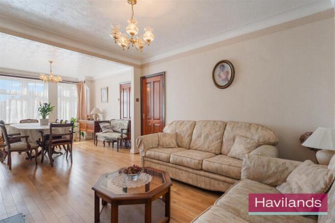 Lowther Drive EN2-12.jpg