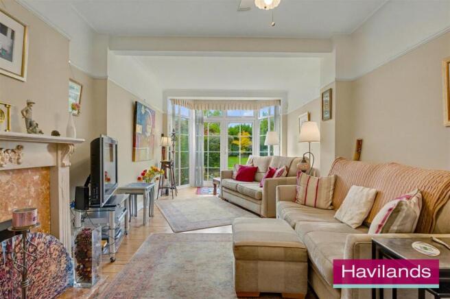 Bincote Road EN2-10.jpg