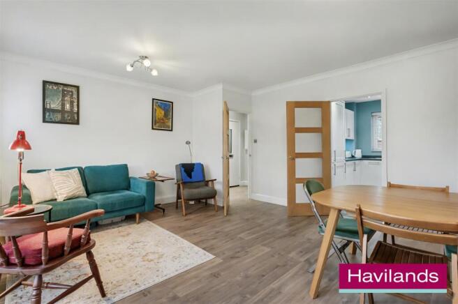 Flat 25, Springbank N21 1JH-5.jpg