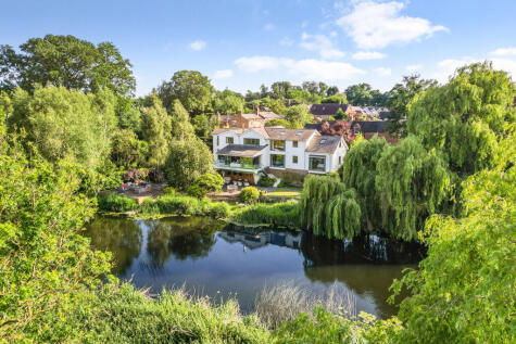 Ferry Lane, Alveston, CV37