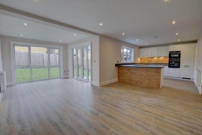 Dining - Kitchen - Garden Room - 1.jpg