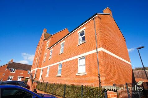 Cloatley Crescent, Royal Wootton Bassett, SN4 7FH