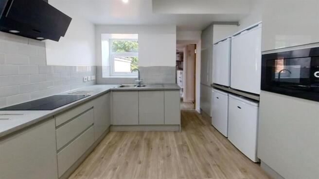 47-Exeter-Road-Kitchen.jpg