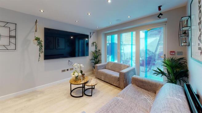 15-Selly-Hill-Road-Living-Room(2).jpg