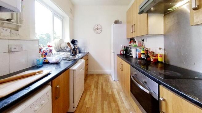 37-Selly-Hill-Road-Kitchen.jpg