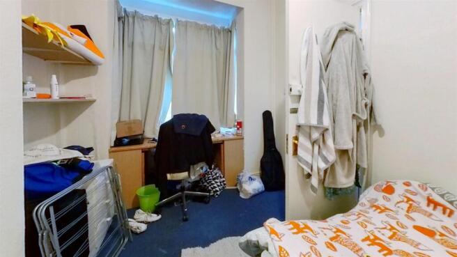 105-Dawlish-Road-Bed