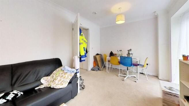 63-Elliot-Road-Bedro