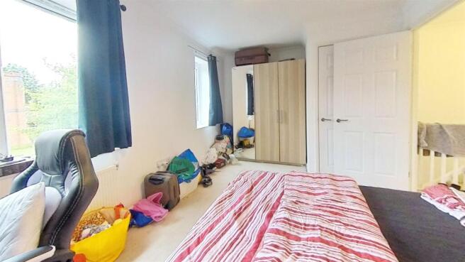 63-Elliot-Road-Bedro