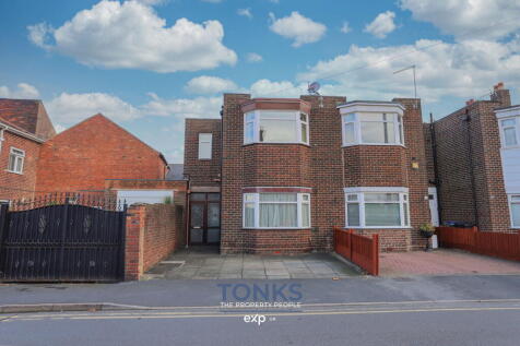 Titford Road, Oldbury, B69 4QA