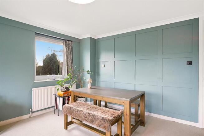 Dining Area.jpg