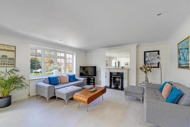 Reception Room.jpg