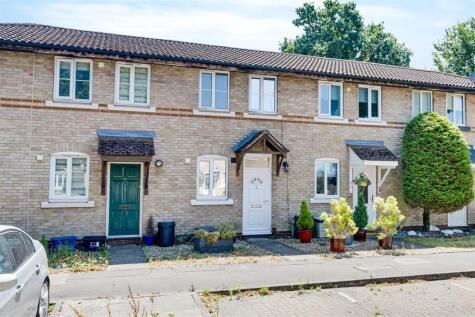 Sonning Gardens, Hampton, TW12