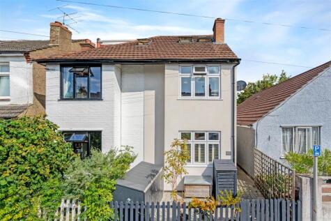 Myrtle Road, Hampton Hill,TW12