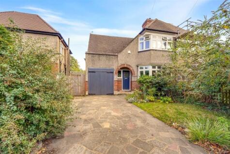 Ormond Drive, Hampton, TW12