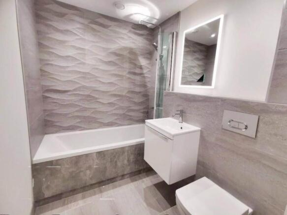 6-LxN8b0iZF-transfor