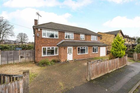 Oakley Close, Addlestone, Surrey, KT15