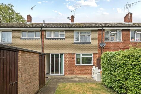 Brighton Road, Addlestone, Surrey, KT15