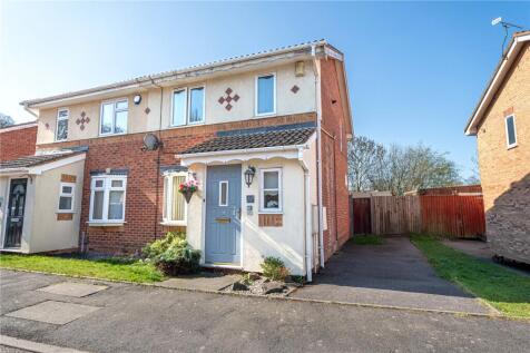 Laggan Close, Nuneaton, Warwickshire, CV10